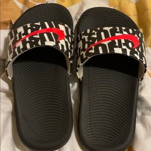 Nike slides